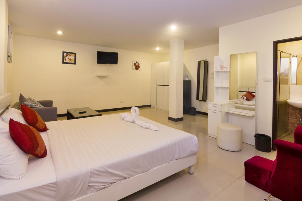 Royal Q & D Suites Pattaya Dış mekan fotoğraf